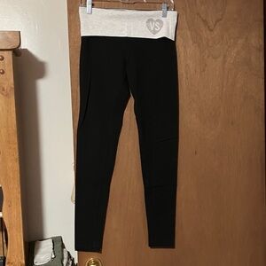 Victoria's Secret Black and Gray yoga Leggings EUC